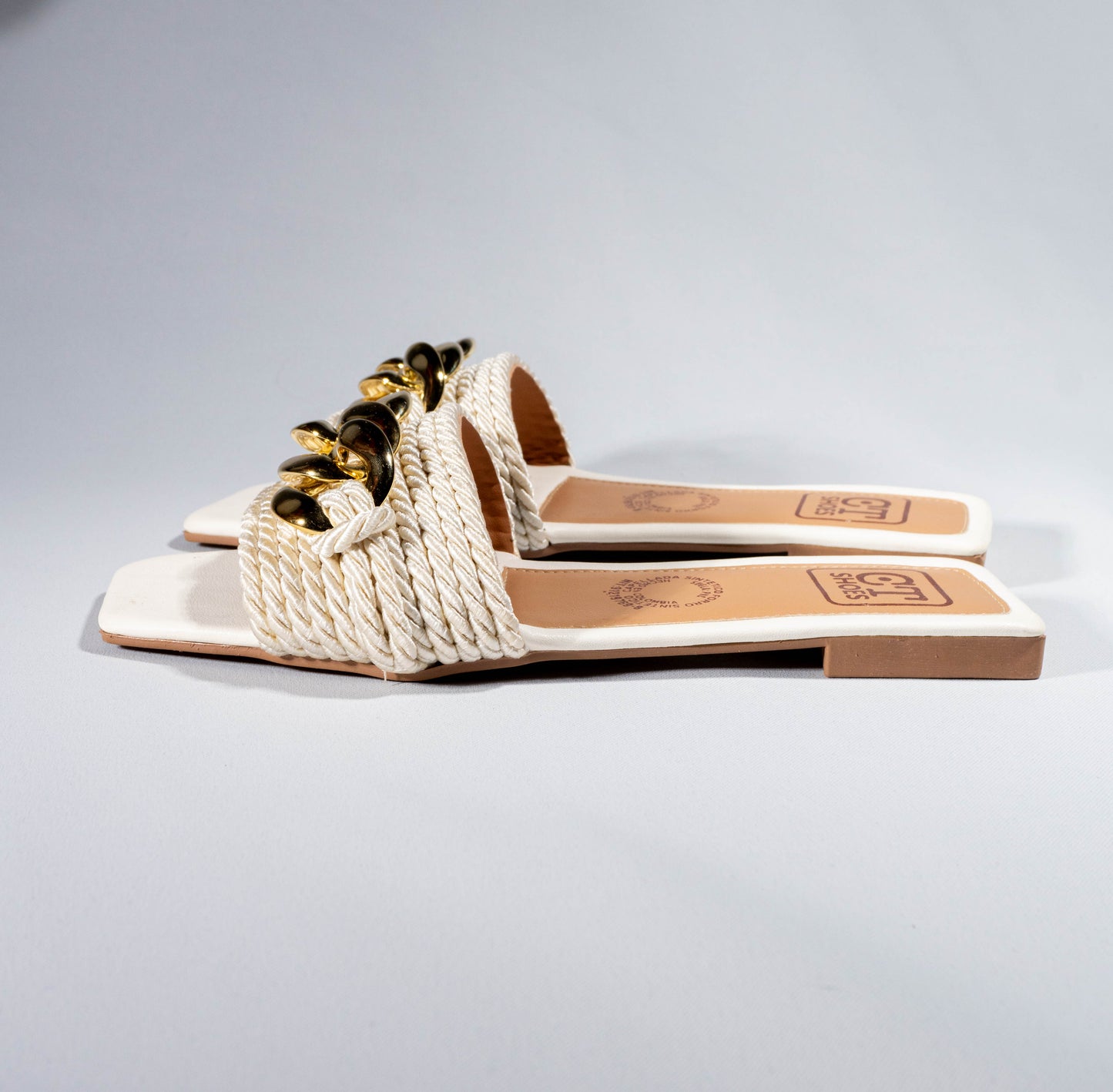 SANDALIAS TRENZ BROCHE